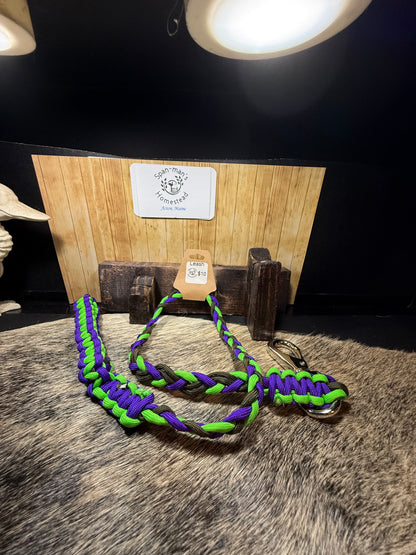 Paracord Leash