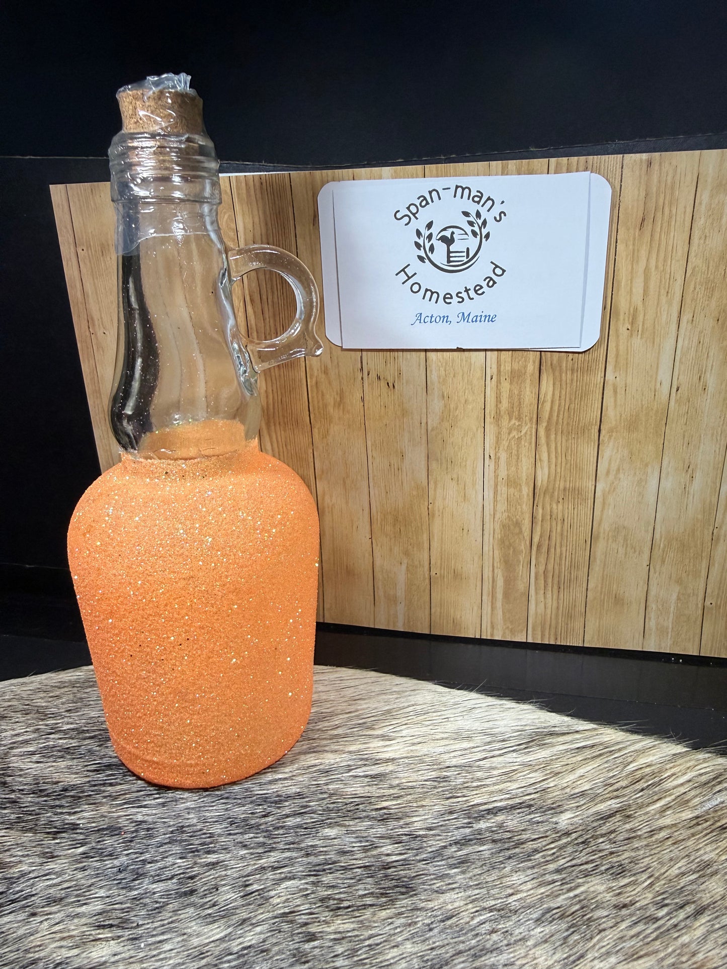 Sealed Glitter Oil Dispenser