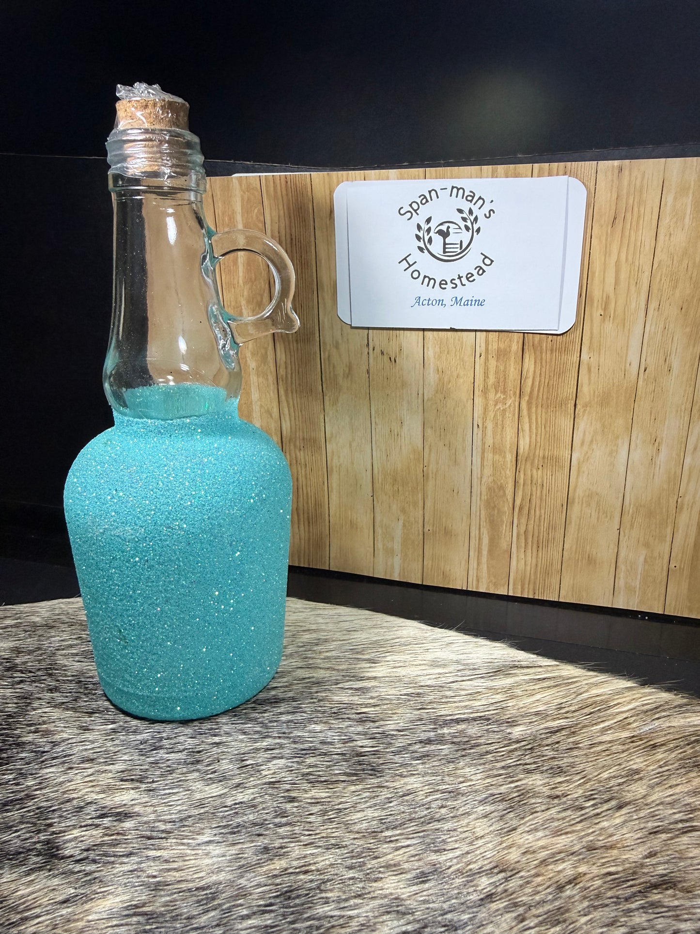 Sealed Glitter Oil Dispenser